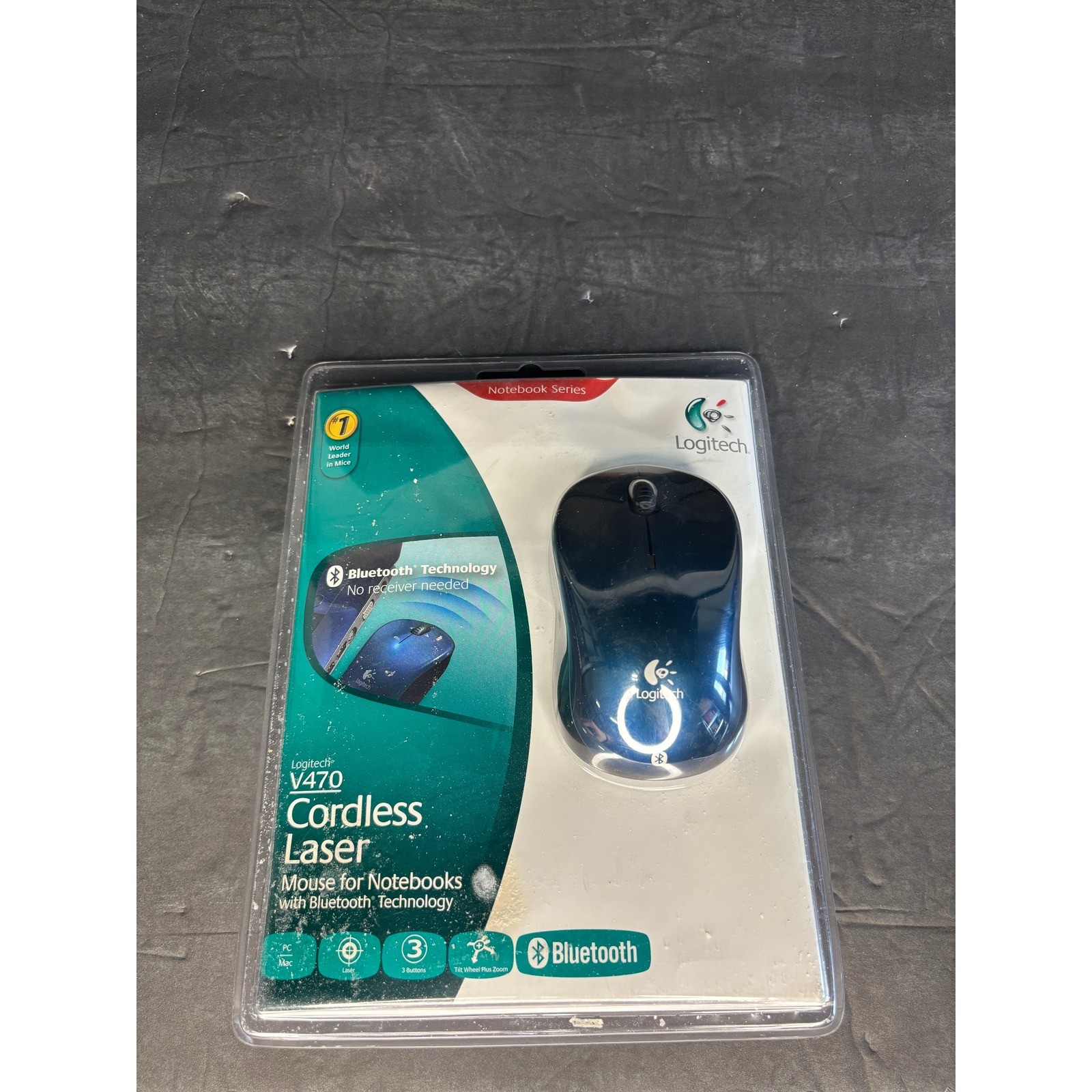 Logitech V470 Cordless Laser Bluetooth Mouse for Notebooks Blue 910-000298 NEW