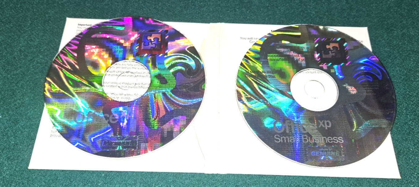 Microsoft Office XP Small Business Windows w/ Product Key 2002 2 Discs