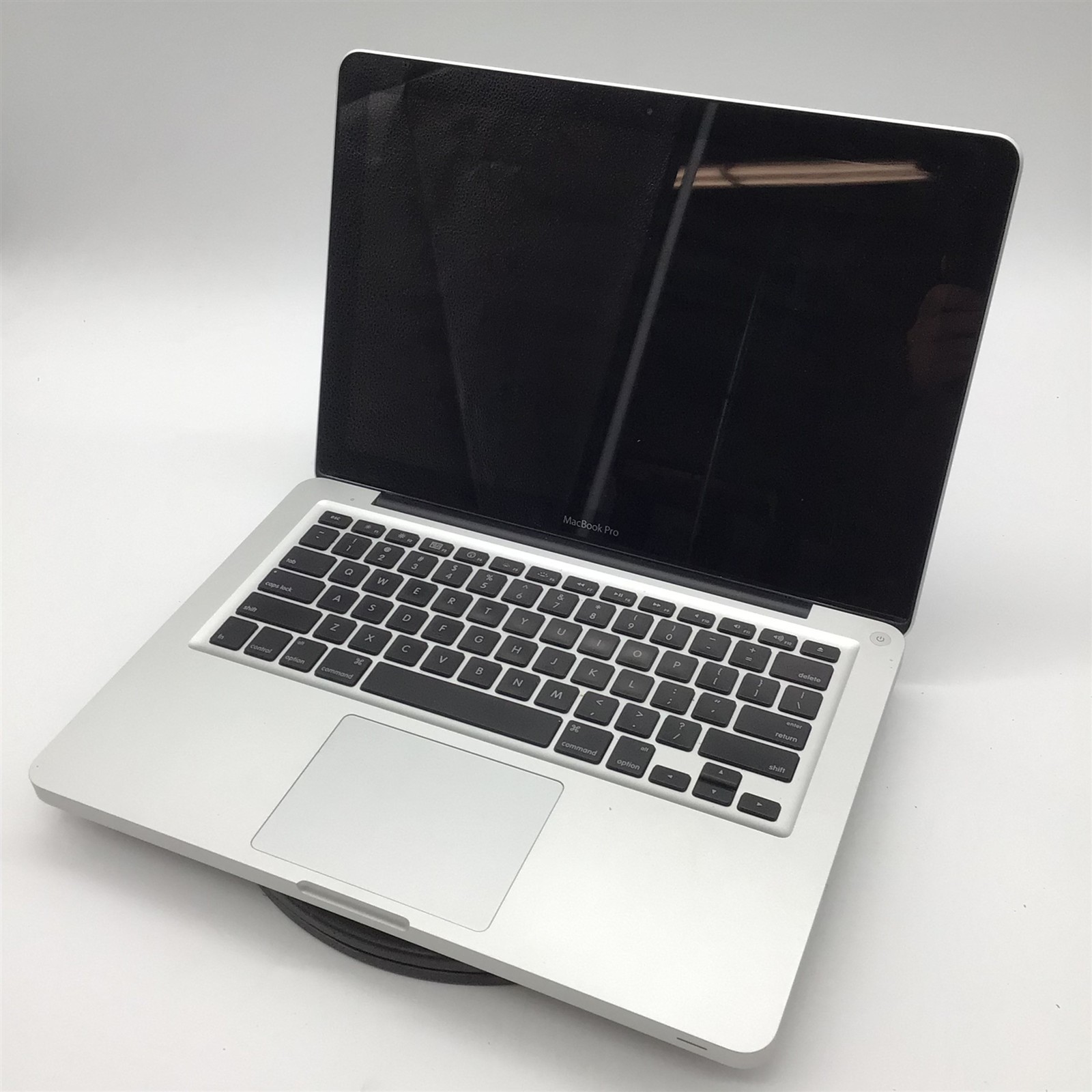 Apple A1278 MacBook Pro 13" 2011 i5-2415M/4GB RAM/300GB HD - Mac OS High Sierra