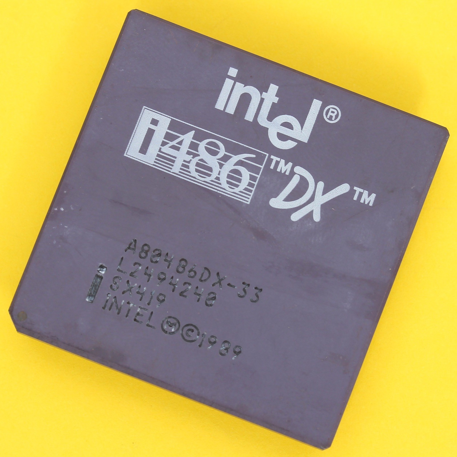 Intel 486 DX 33Mhz Ceramic CPU Processor SX419 A80486DX-33 PGA168