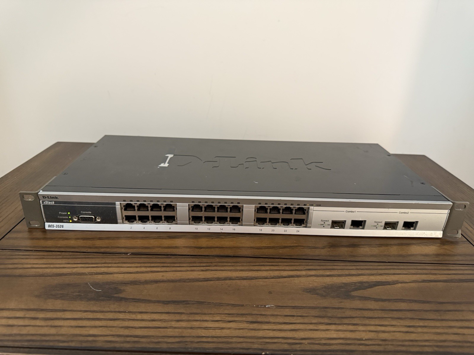 D‑Link DES-3526 xStack 24 Port 10/100Mbps Stackable Switch #2
