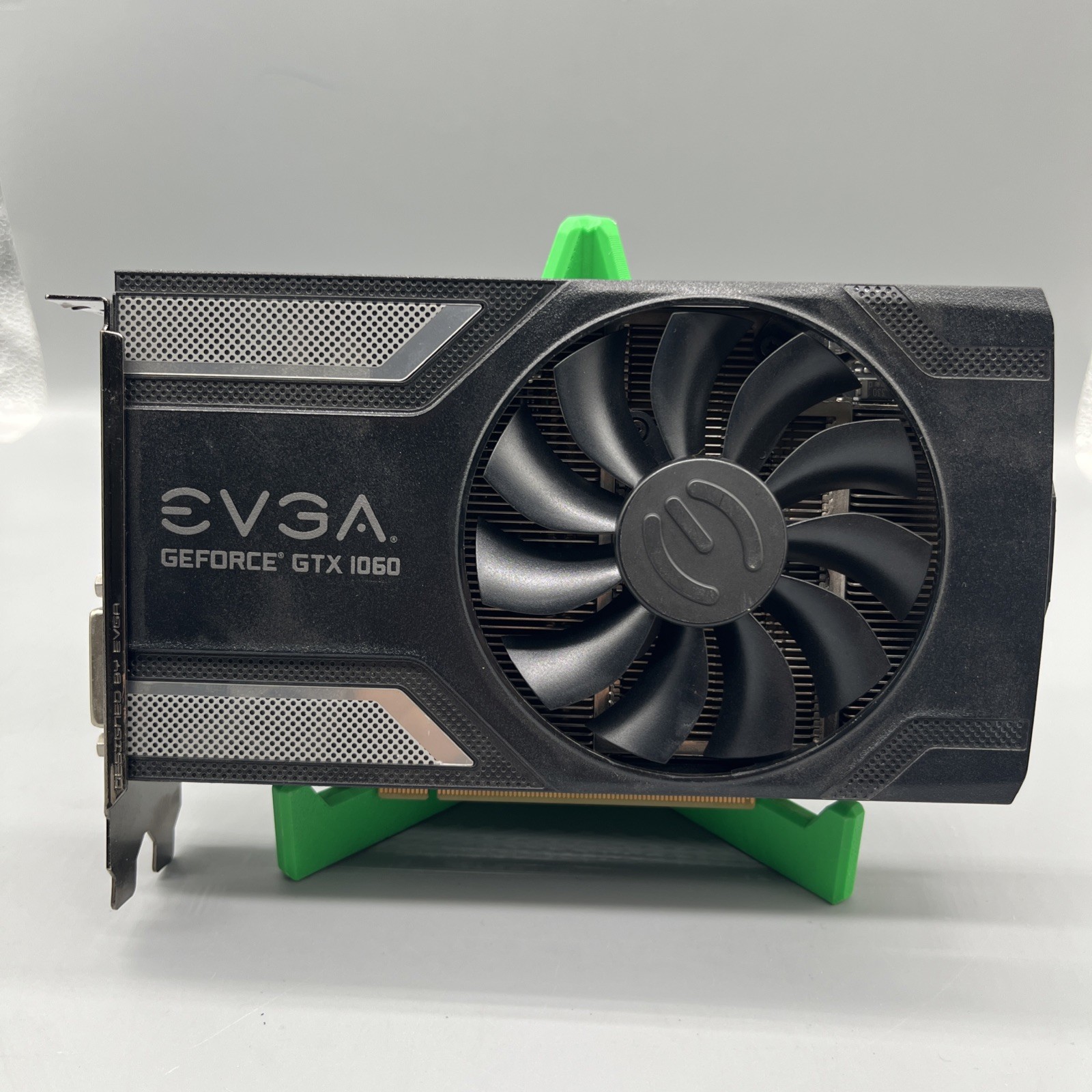 EVGA NVIDIA GEFORCE GTX 1060 SC 3GB GDDR5 SINGLE FAN GRAPHICS CARD VR GPU
