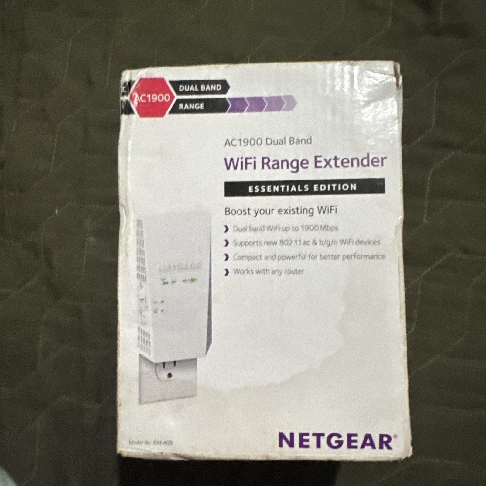 NETGEAR AC1900 WiFi Mesh Extender - EX6400100NAS