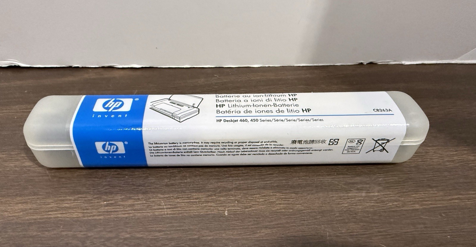 HP Officejet C8263A - H470 Mobile Printer Battery - New in unopened case.