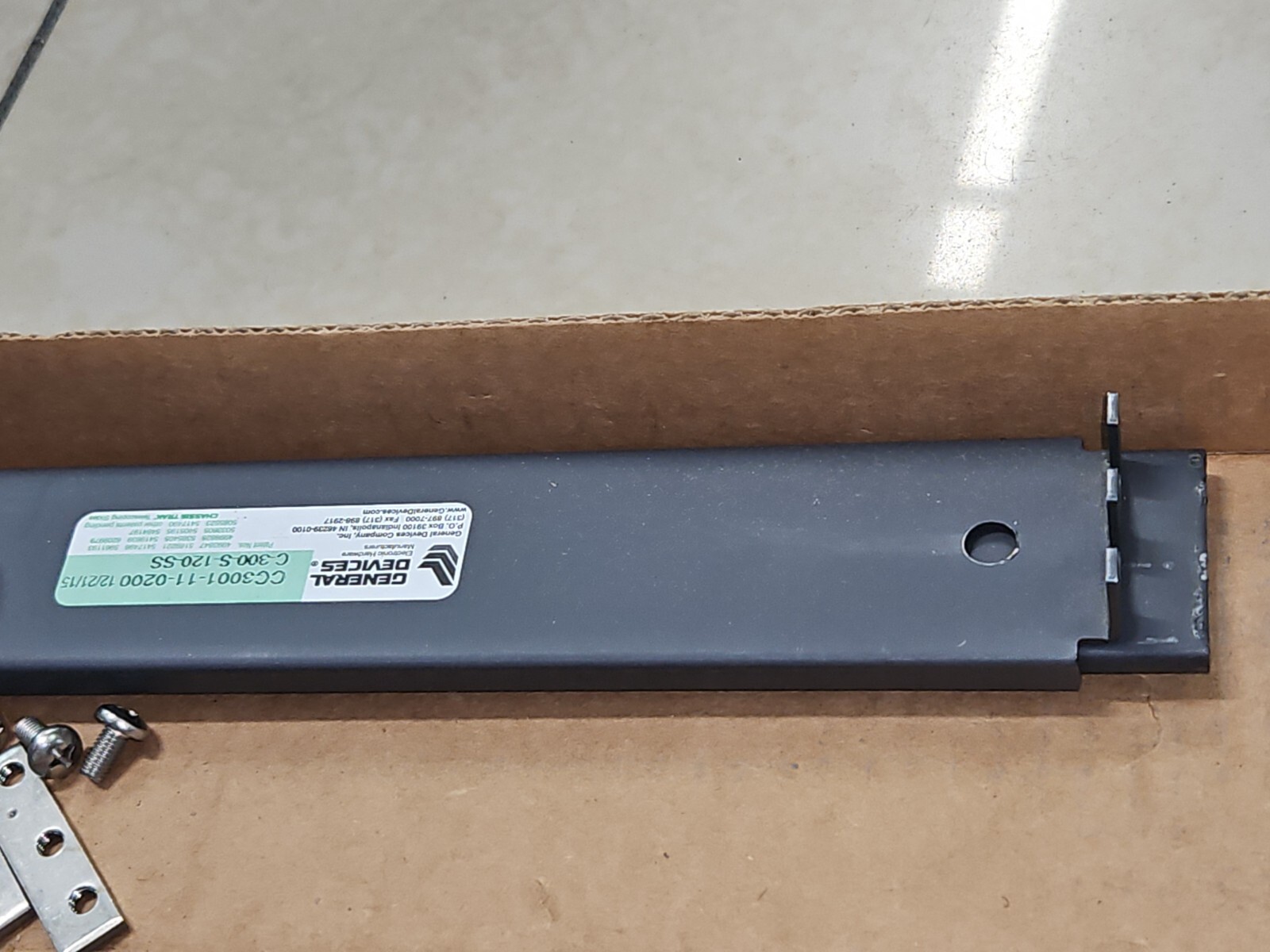 20" Telescoping Slide Bracket GENERAL DEVICES C-300-S-120-SS DATASHEET in photos