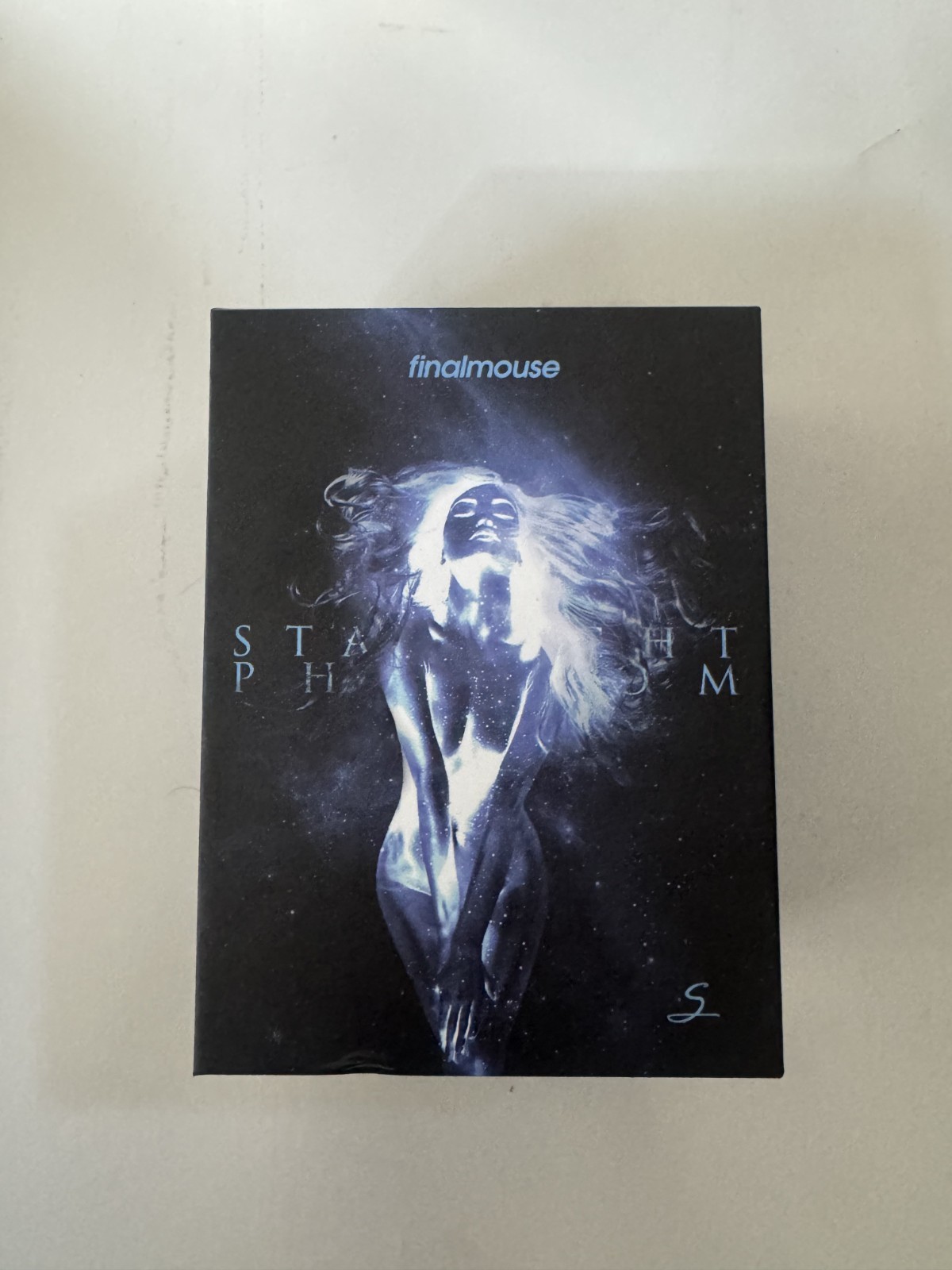 SEALED - BRAND NEW - Finalmouse Starlight-12 Phantom Gaming Mouse, size Small