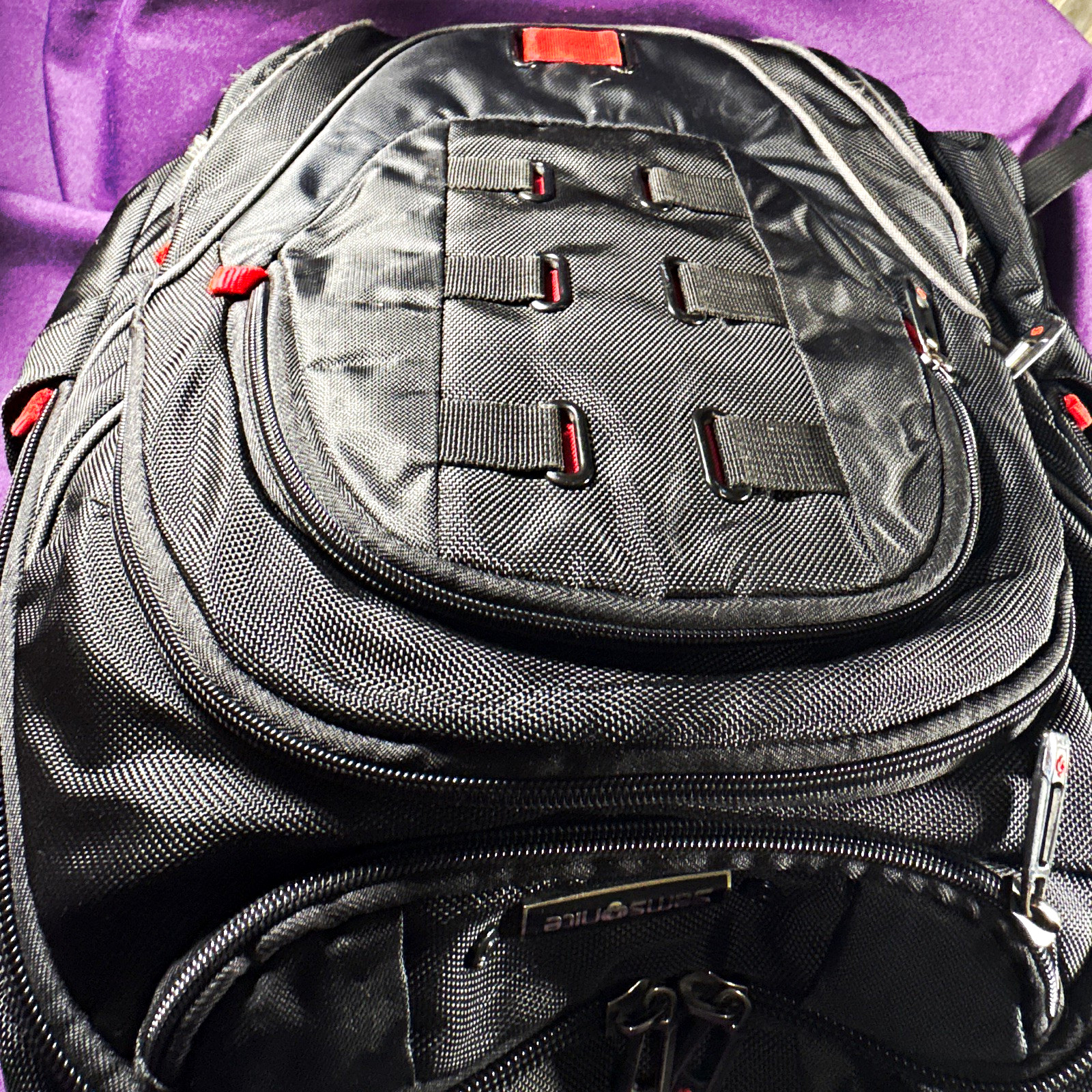 Samsonite Solid Black/Red Backpack with Padded Adjustable Straps