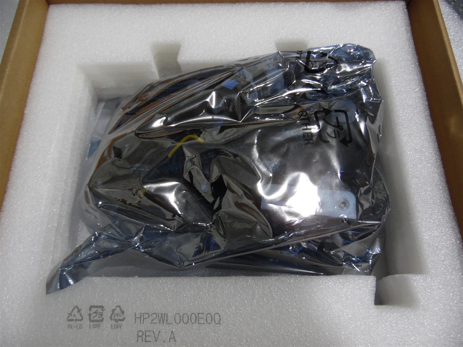 DELL EMC POWEREDGE T550 TOWER DUAL GPU RISER KIT WITH CABLES 9PWY7