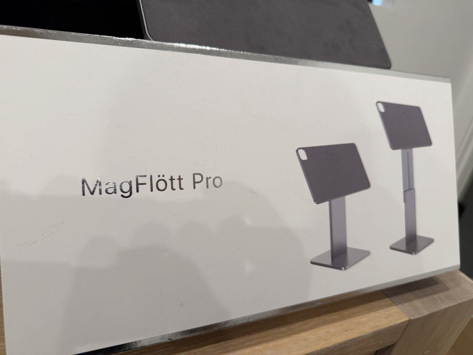 MagFlott Pro Adjustable Height Stand Magnetic Mount for iPad Pro 12.9"