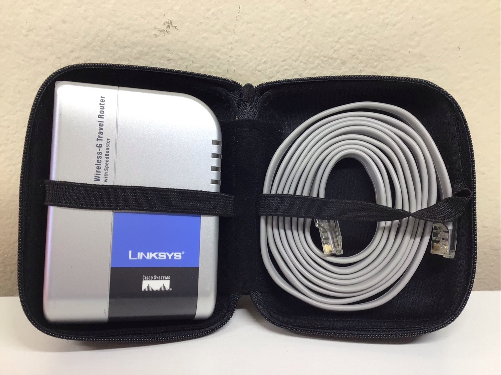Linksys Wireless - G Travel Router Model No. WTR54GS