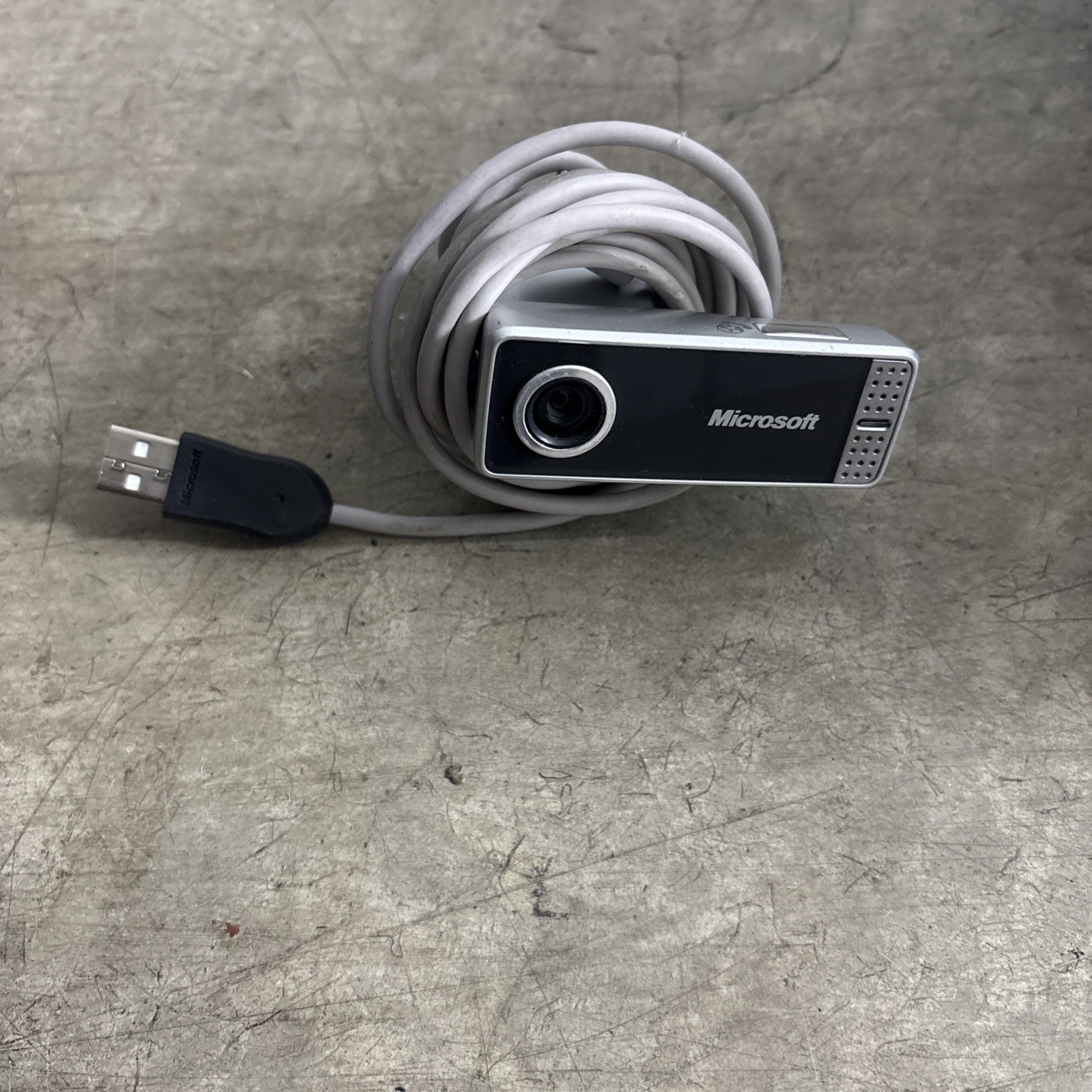 Microsoft LifeCam VX-7000 Webcam W/ Built In Microphone