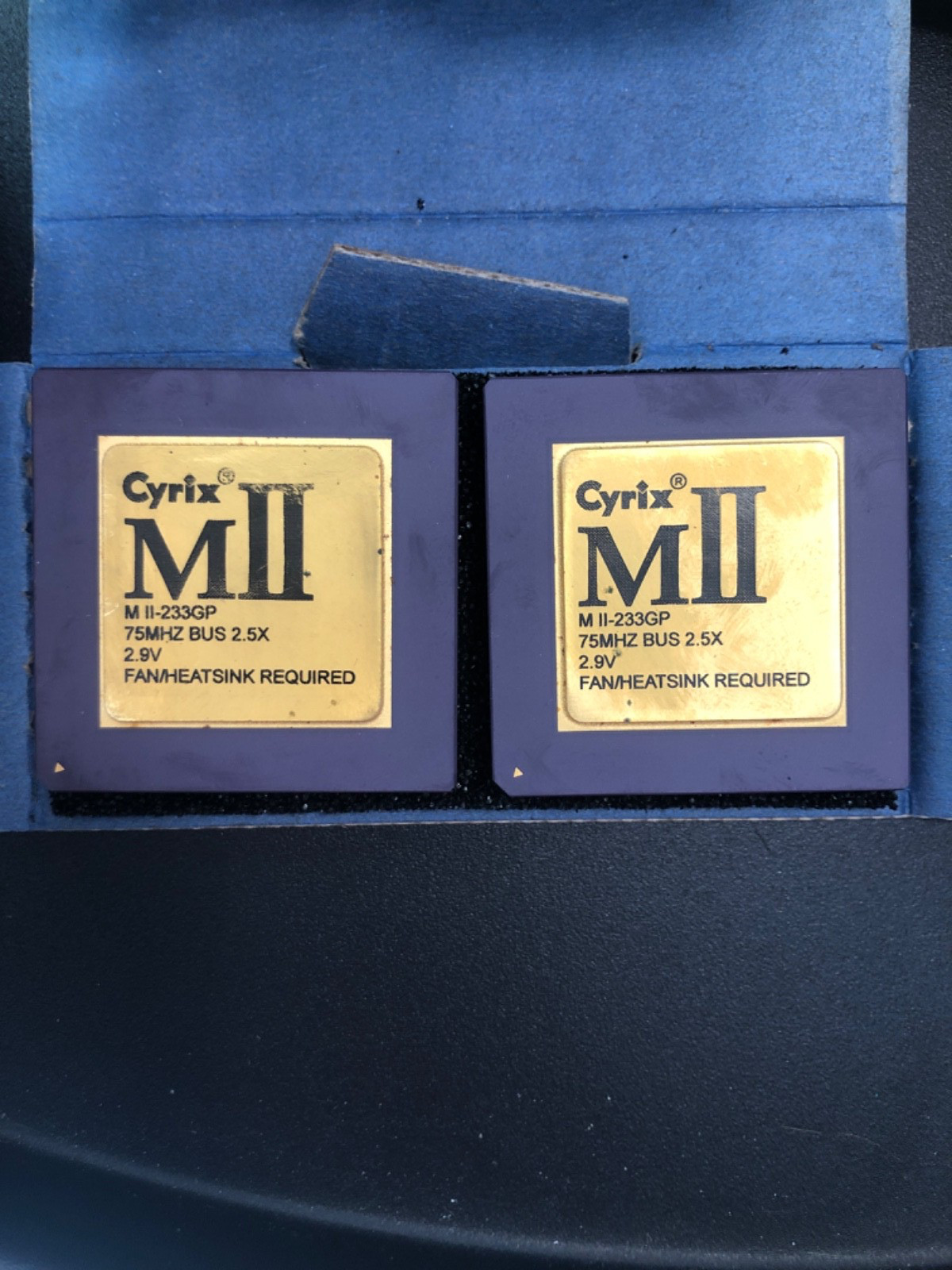 Vintage Cyrix MII-233GP CPU Processor Socket 7 Retro Gaming Gold Top - 2.9V 75MH