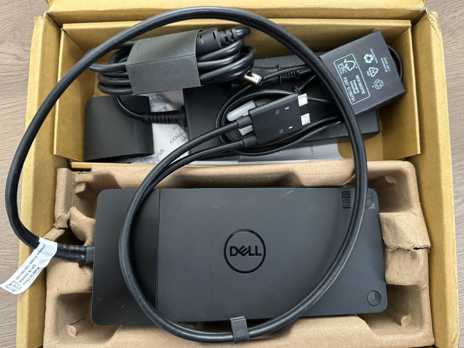 Dell Performance Dock (WD19DCS) with 180W AC Power Adapter