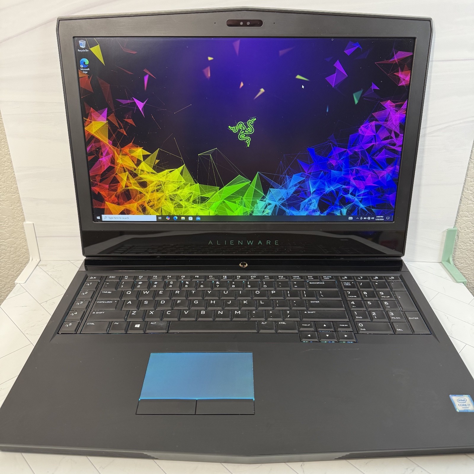 ALIENWARE 17 R4 i7 2.6GHz GeForce GTX 1070 512GB SDD 1 TB HDD  16GB Gaming #H549