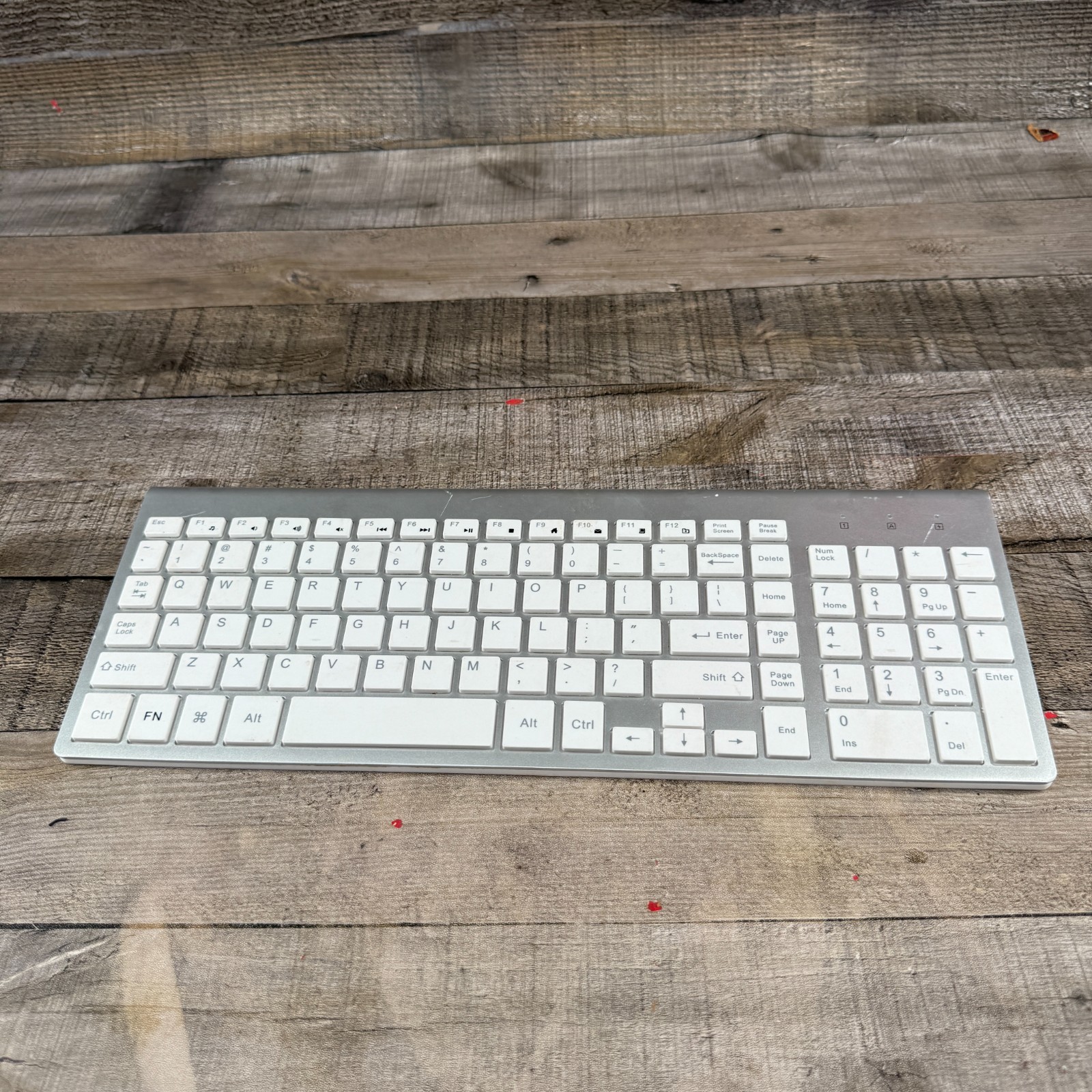 Joyaccess Wireless Keyboard KB2US White Works