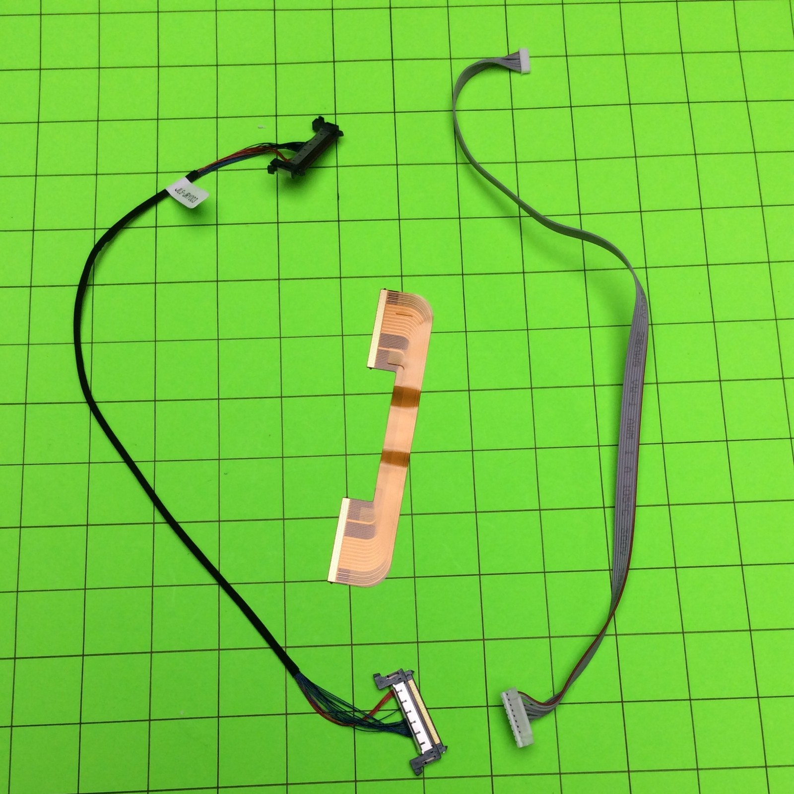 Crua CR270HDM Monitor Multiple Internal Cable Wire