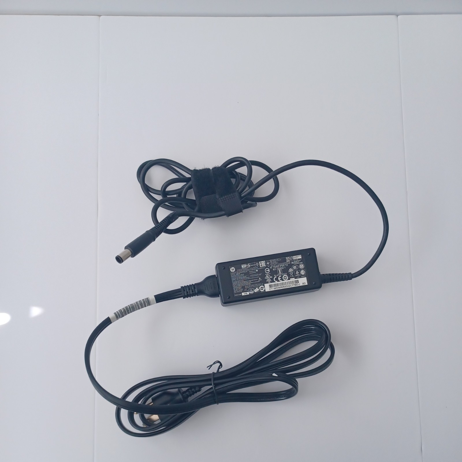 Genuine HP 74481-002 19.5V 2.31A 45W Power Code