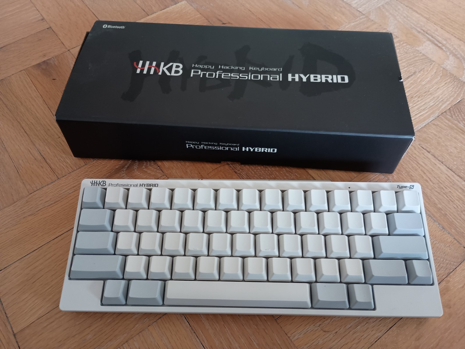HHKB Happy Hacking Professional HYBRID Type-S  Bluetooth White/Gray Blank Keys