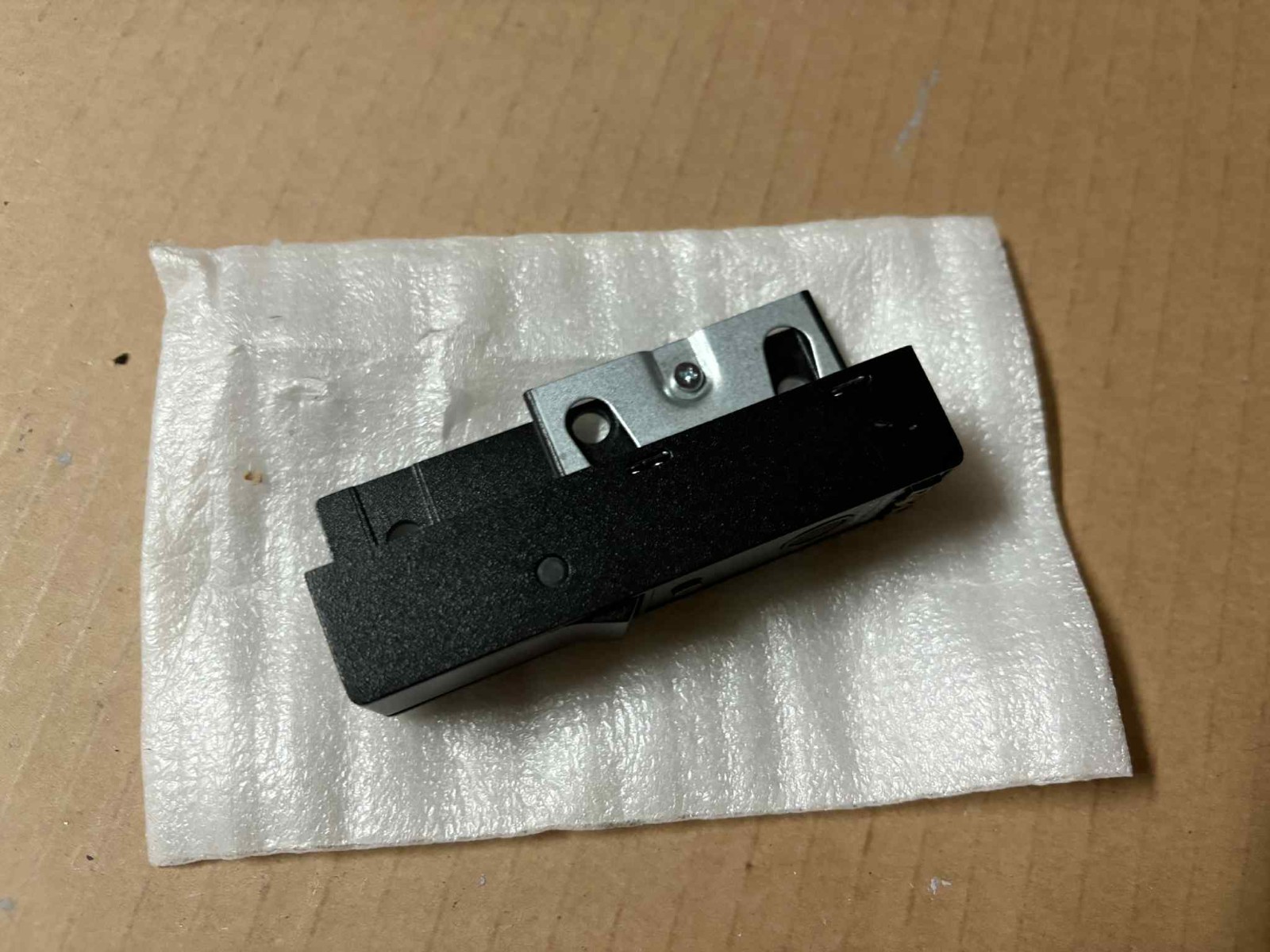 Genuine Dell R730xd Rack Ear for Chassis XHHHY 0XHHHY