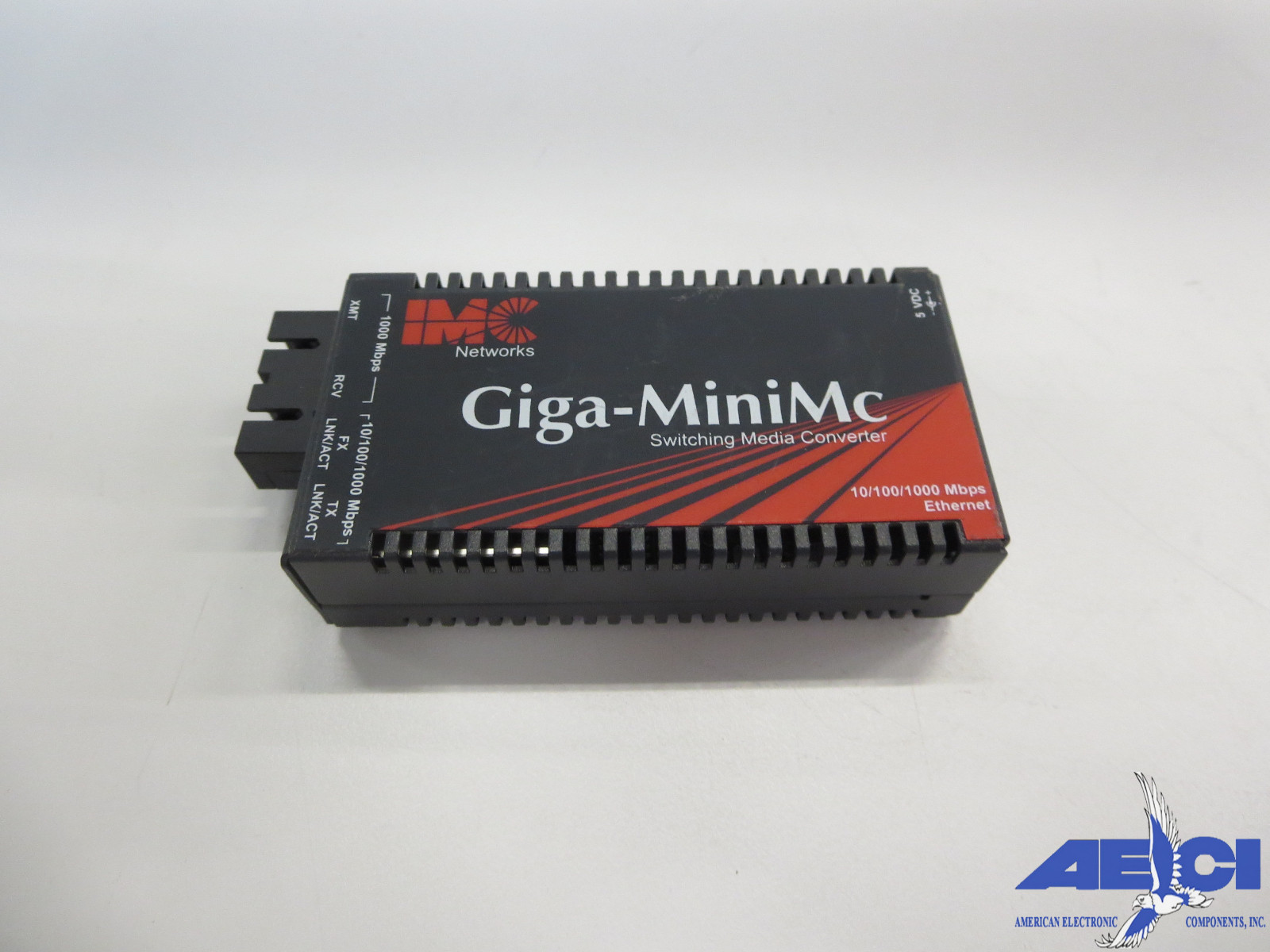 IMC NETWORKS 856-10731 GIGA-MINIMC 10/100/1000 Mbps GIGABIT FIBER CONVERTER 