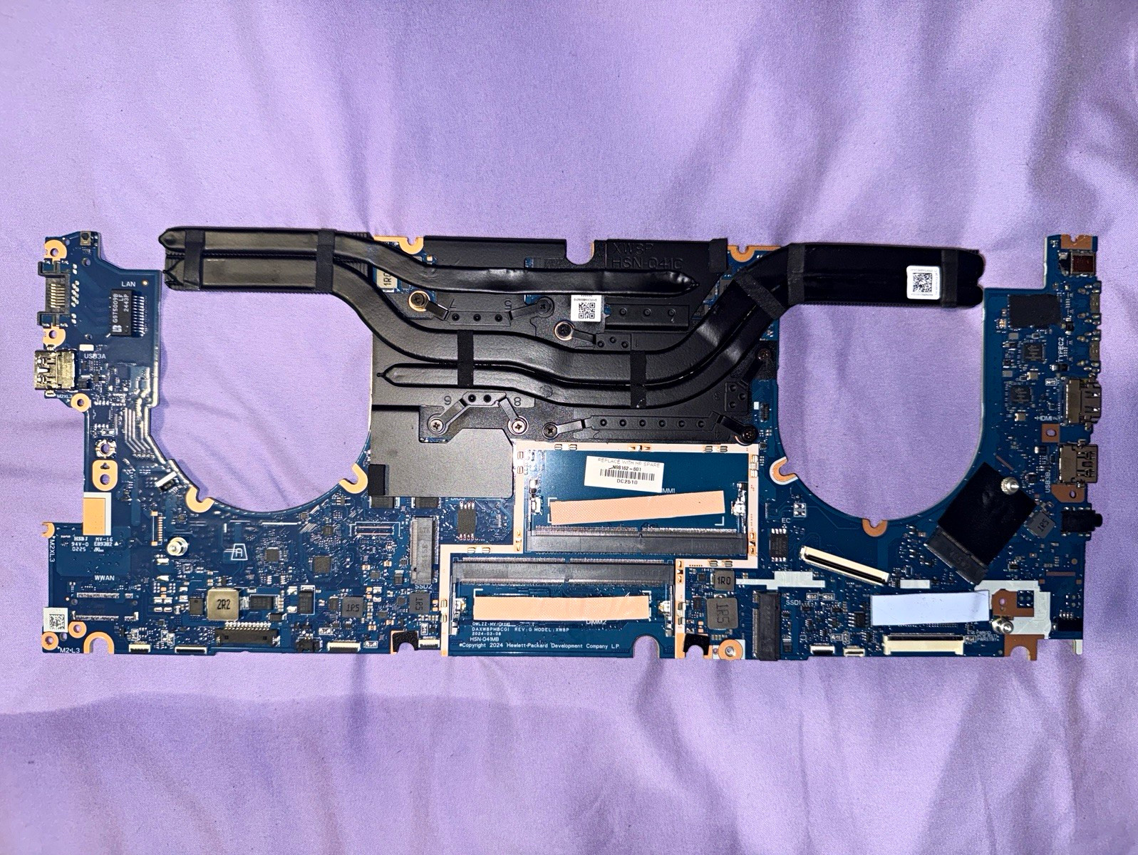 Genuine SK hynix PC801 1TB M.2 NVMe solid-state drive removed from an HP ZBook P