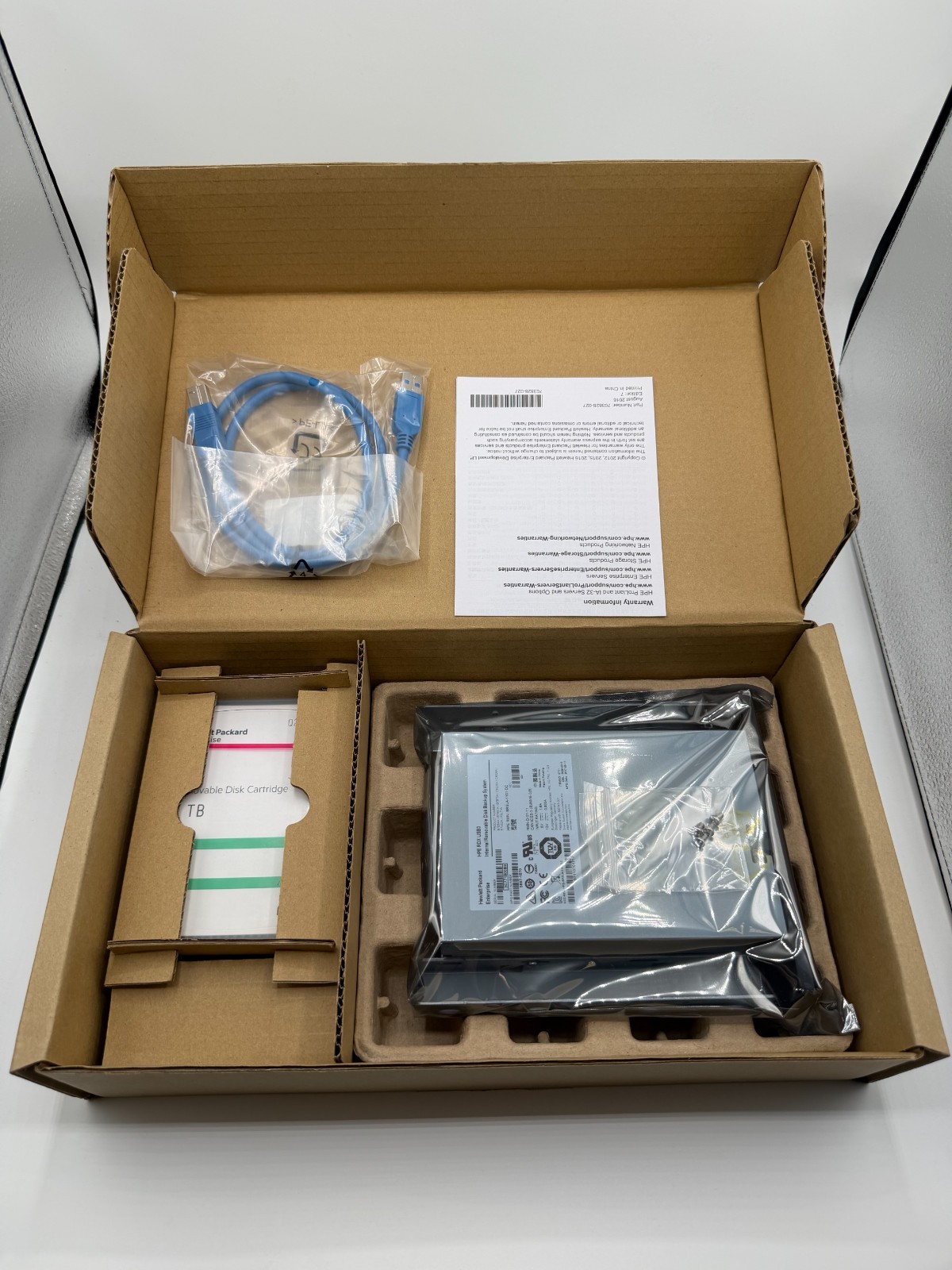 HPE RDX 1TB USB 3.0 Internal Removable Disk Backup System B7B67A +1TB Cartridge