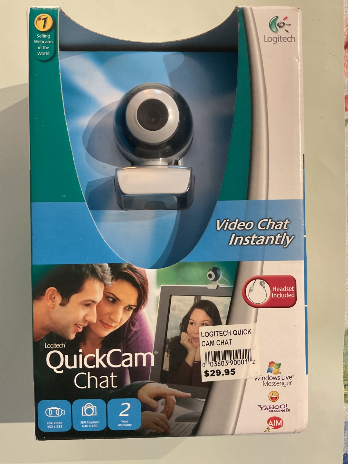 Logitech QuickCam Chat Webcam 961462-0403 New Sealed Vintage USB 2.0 w/ Headset