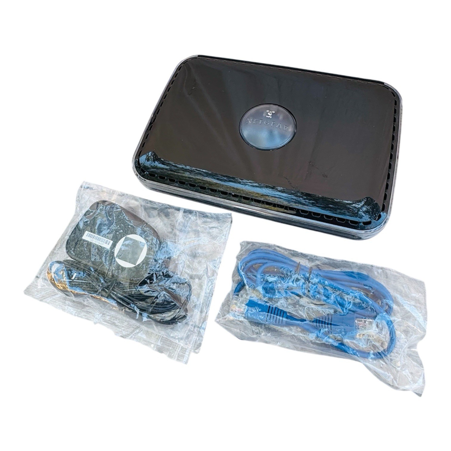 Netgear Duo RangeMax WNDR3300 4-Port Wireless N Router Adapter & Ethernet Cable
