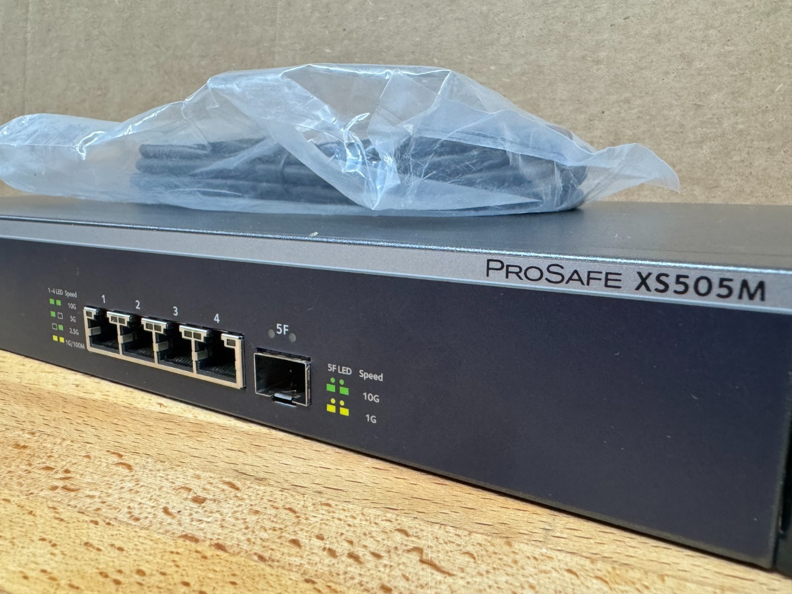 NETGEAR ProSafe XS505M 5-Port 10Gb/5Gb/2.5Gb/1Gb Ethernet Switch - Rack Mount