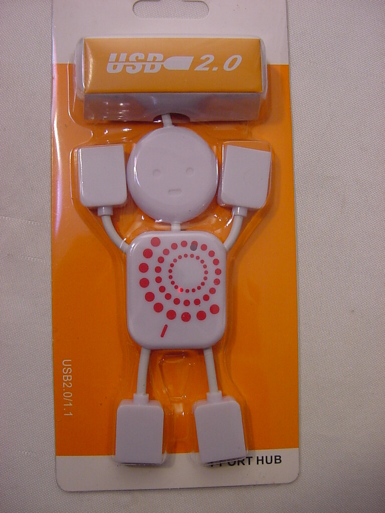NEW - USB 2.0 4 PORT HUB LITTLE MAN - GREAT PRESENT 