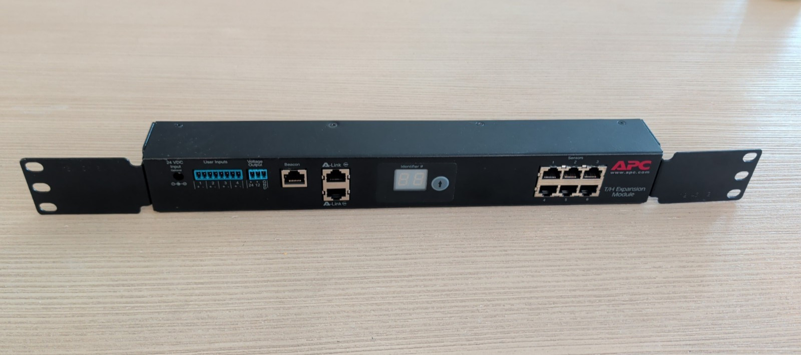 APC Temperature/Humidity Expansion Module AP9341