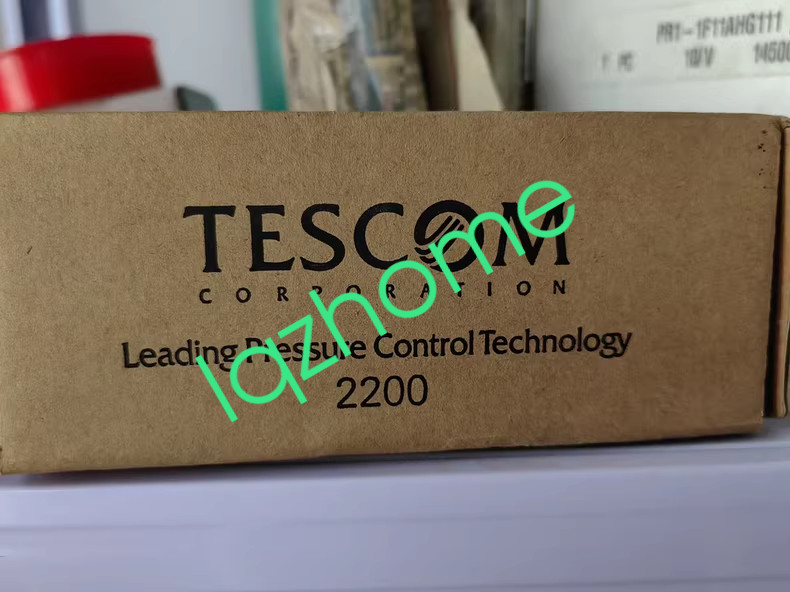 1PCS Tescom 26-1067-24 valve NEW via FedEx or DHL
