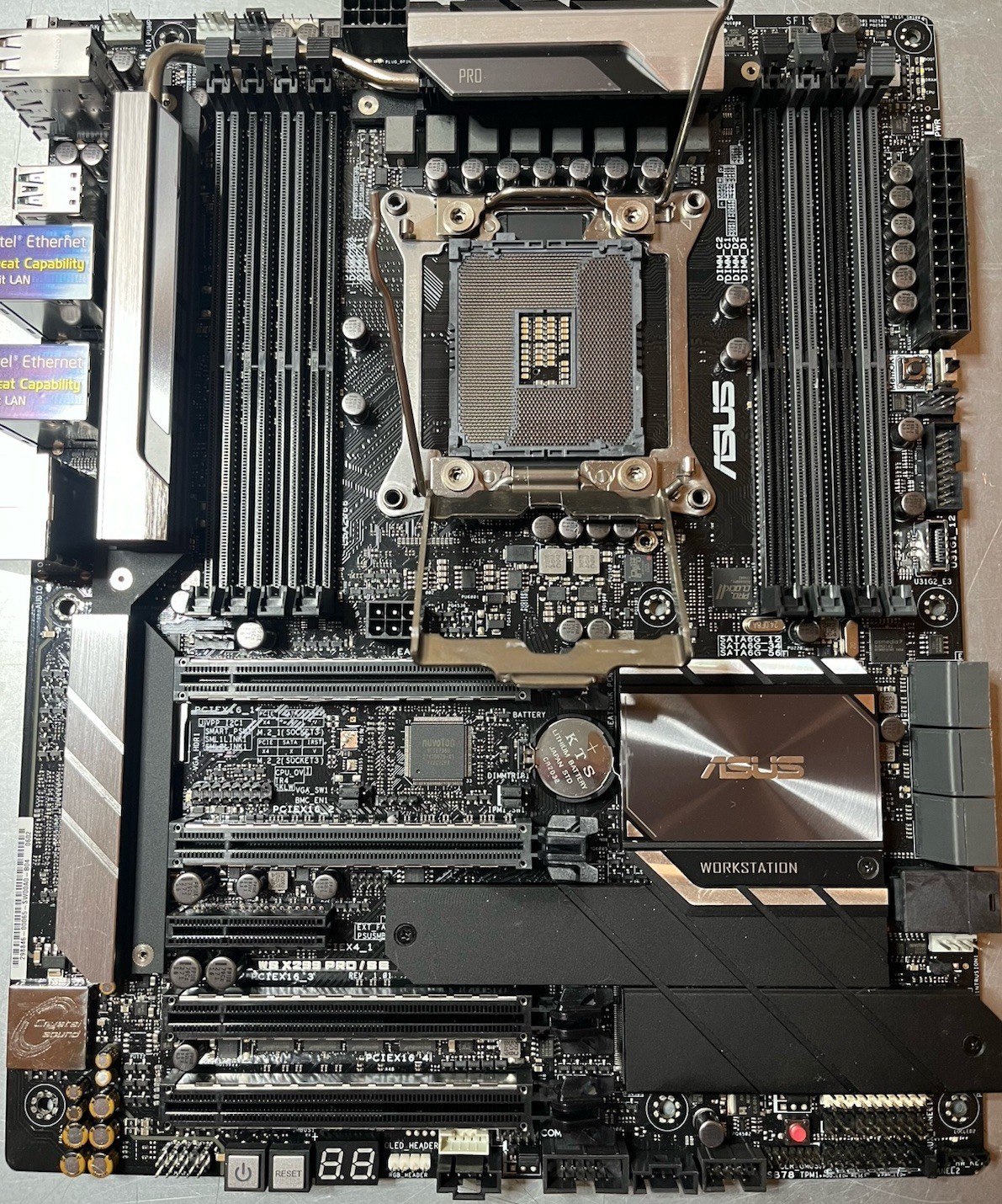 ASUS WS X299 PRO/XE  LGA2066 Motherboard Intel X299 Workstation TESTED