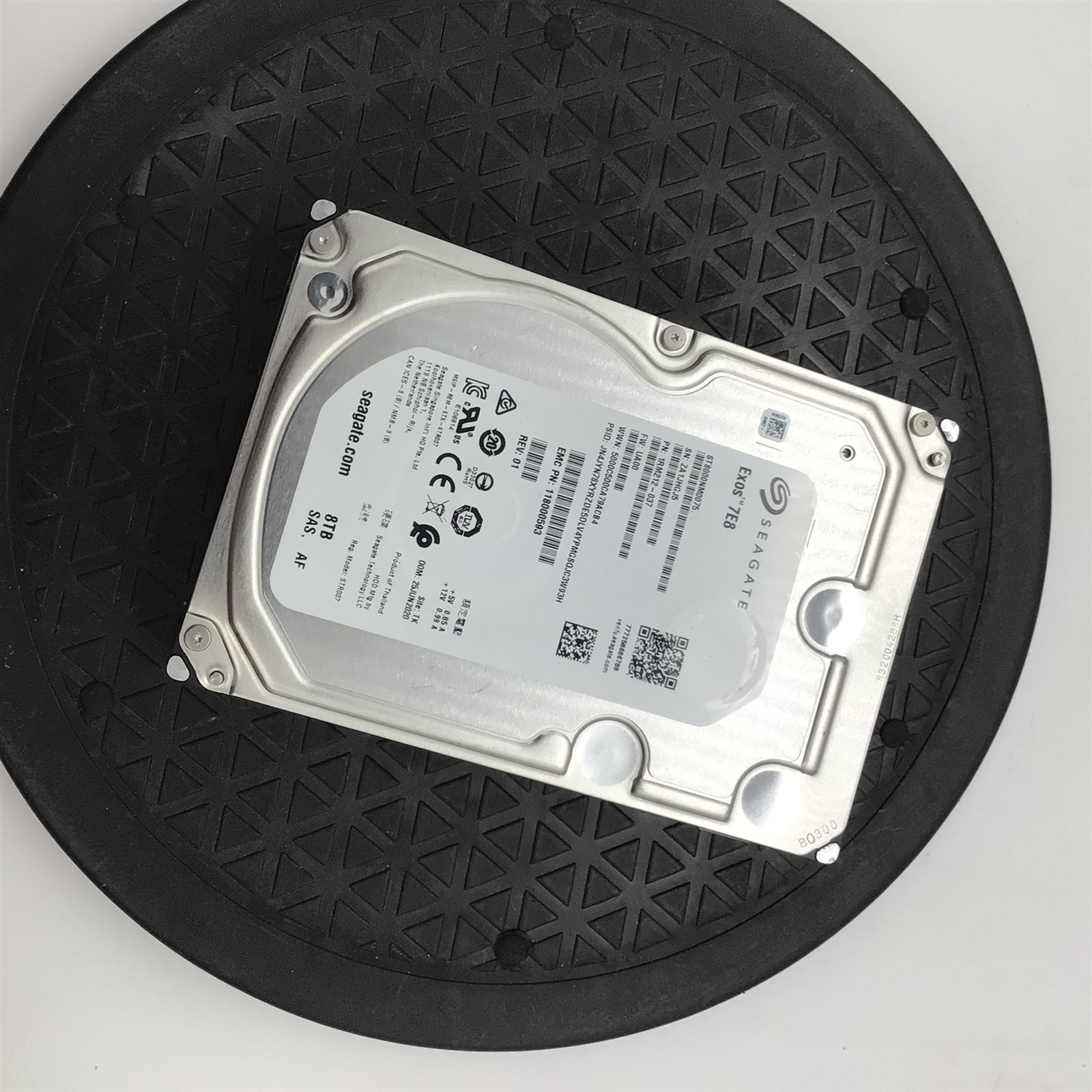 Seagate Exos 7E8 ST8000NM0075 8TB 3.5" 7.2K RPM SAS Hard Drive