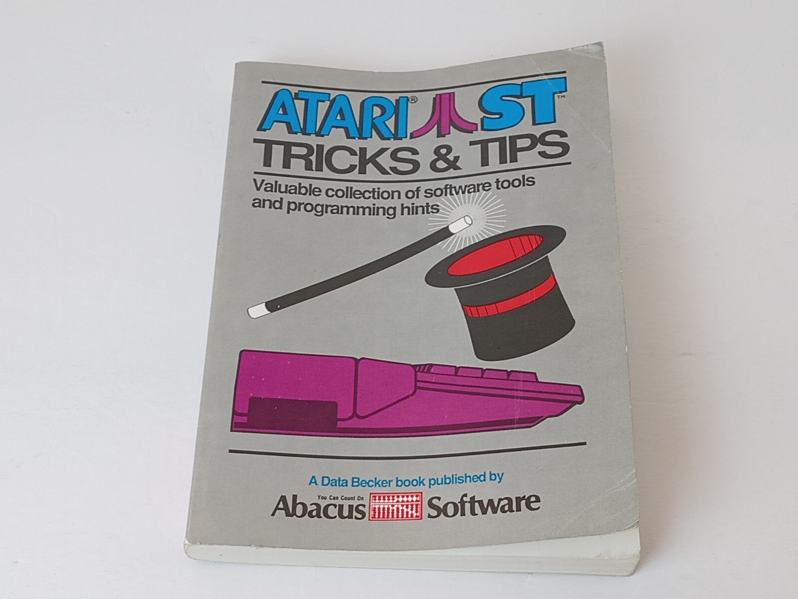 Atari Software Tricks &Tips Manual Abacus Software 1986