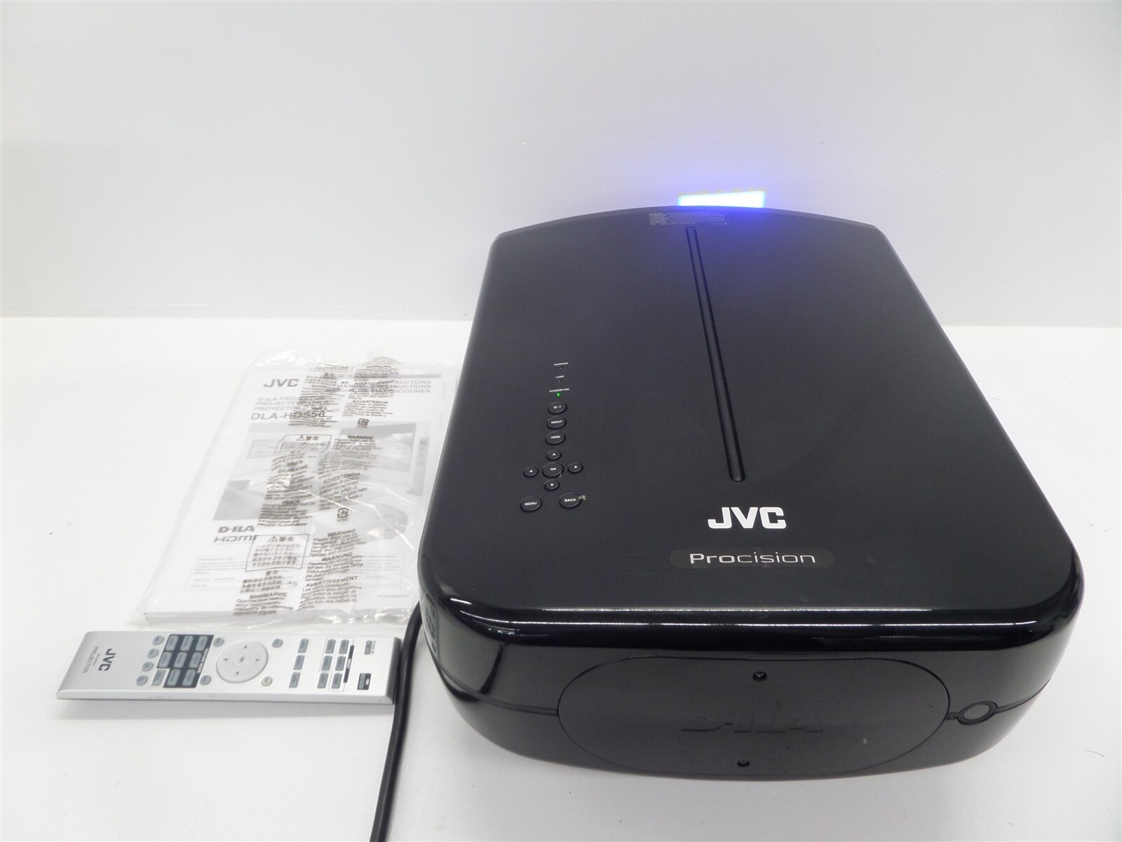 JVC Procision DLA-HD550 Full HD Projector - 788 Lamp Hours
