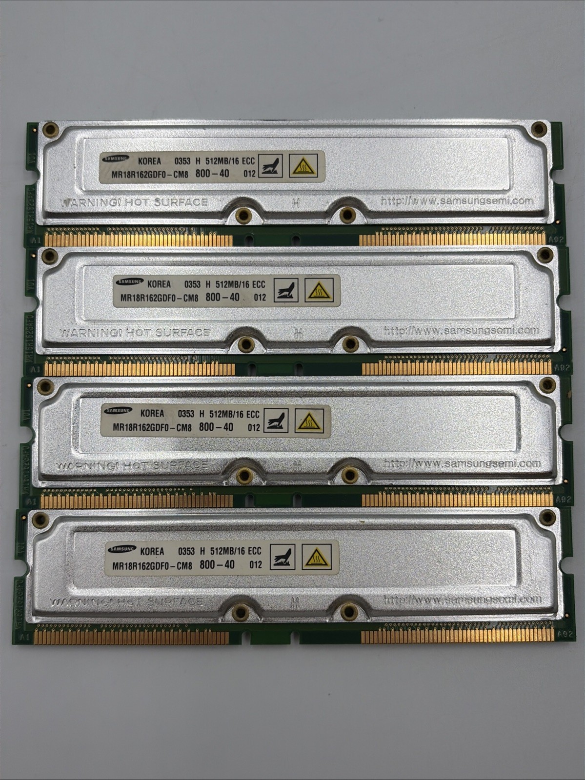 2GB Kit 4x512MB PC800-40 RDRAM Rambus RIMM ECC Samsung MR18R162GDF0-CM8 RAM