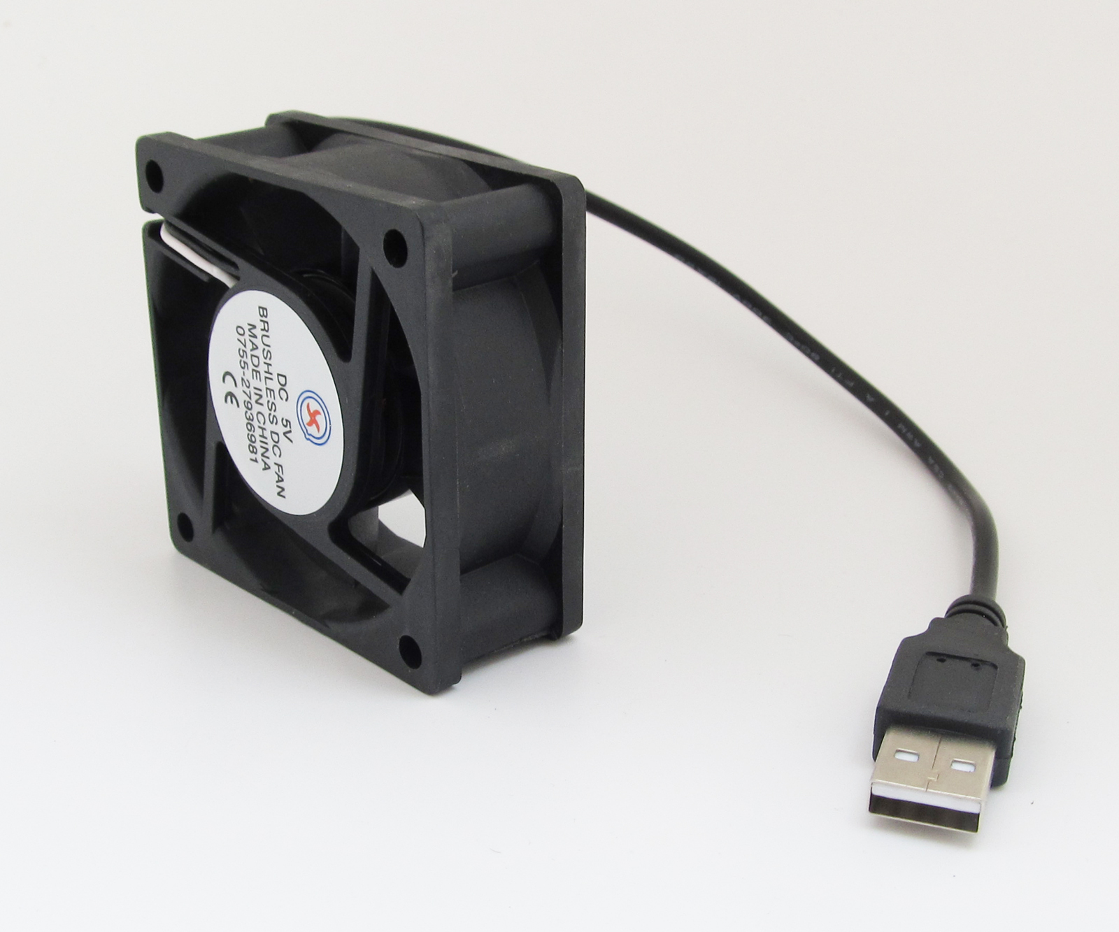 1pc USB Powered 5V 60 x 60 x 25mm 6025 USB Powered Brushless DC Cooling Fan