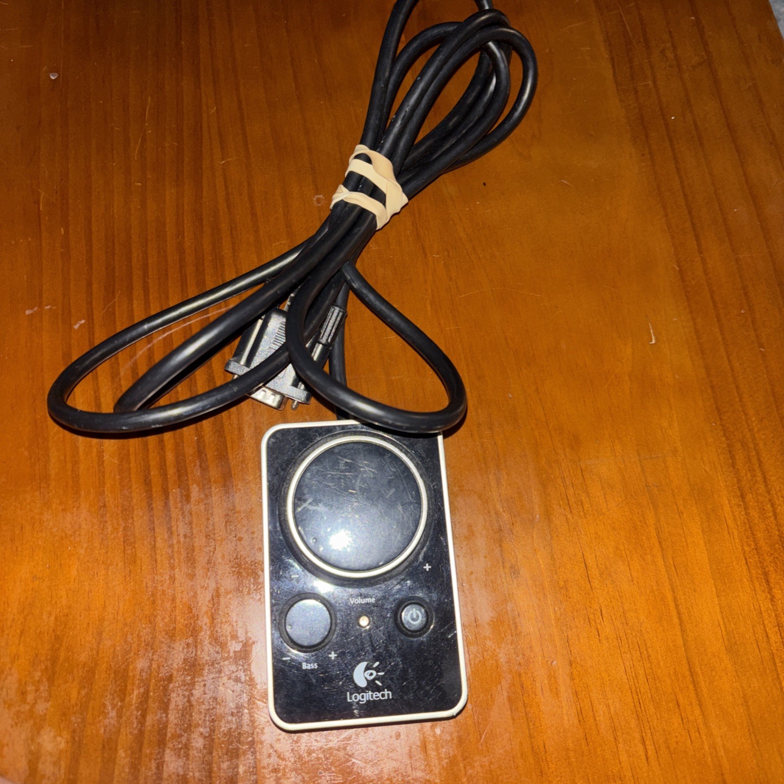 Genuine OEM Logitech Z4 Speaker Volume Bass Control Pod Controller 9 Pin Plug