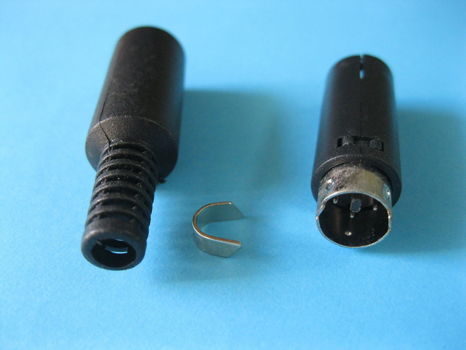 60 pcs Mini DIN Plug 3 Pin Male Connector with Plastic Handle New