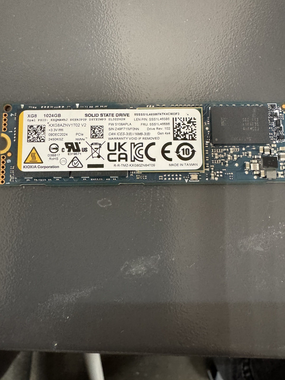 KIOXIA 1TB SSD XG8 M.2 2280 NVME SOLID STATE DRIVE 