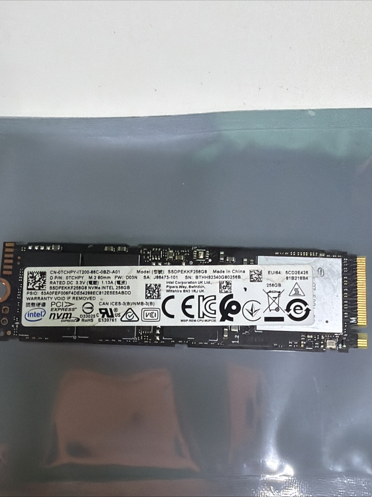 Intel SSDPEKKF256G8 256GB M.2 2280 NVMe PCIe Internal SSD Black 0TCHPY