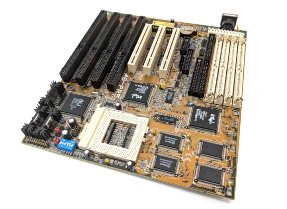 Untested Abit AB-PR5 Mainboard Socket 7 Motherboard ISA EDO Retro PCI