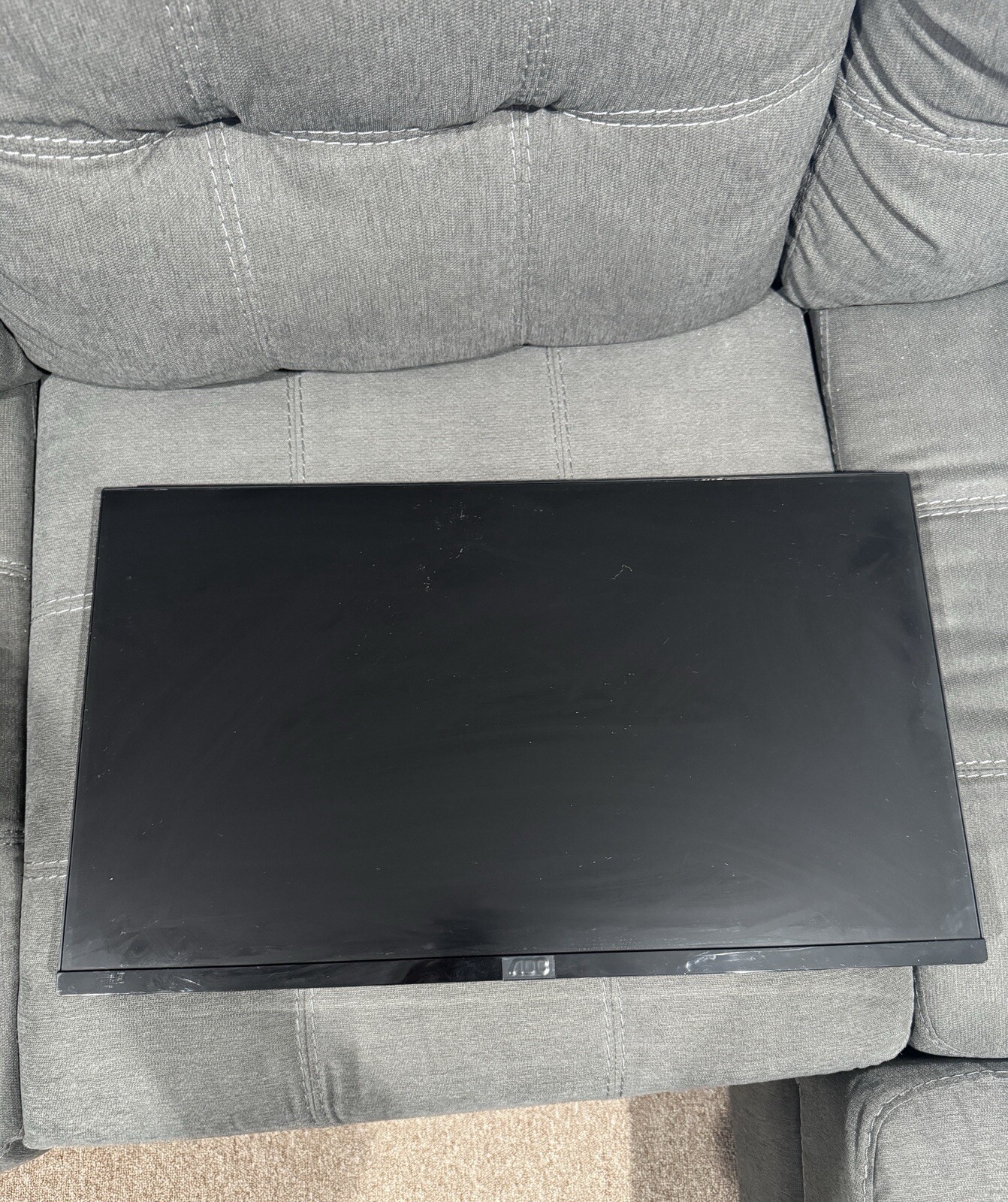 AOC LCD 27” U2790VQ Monitor