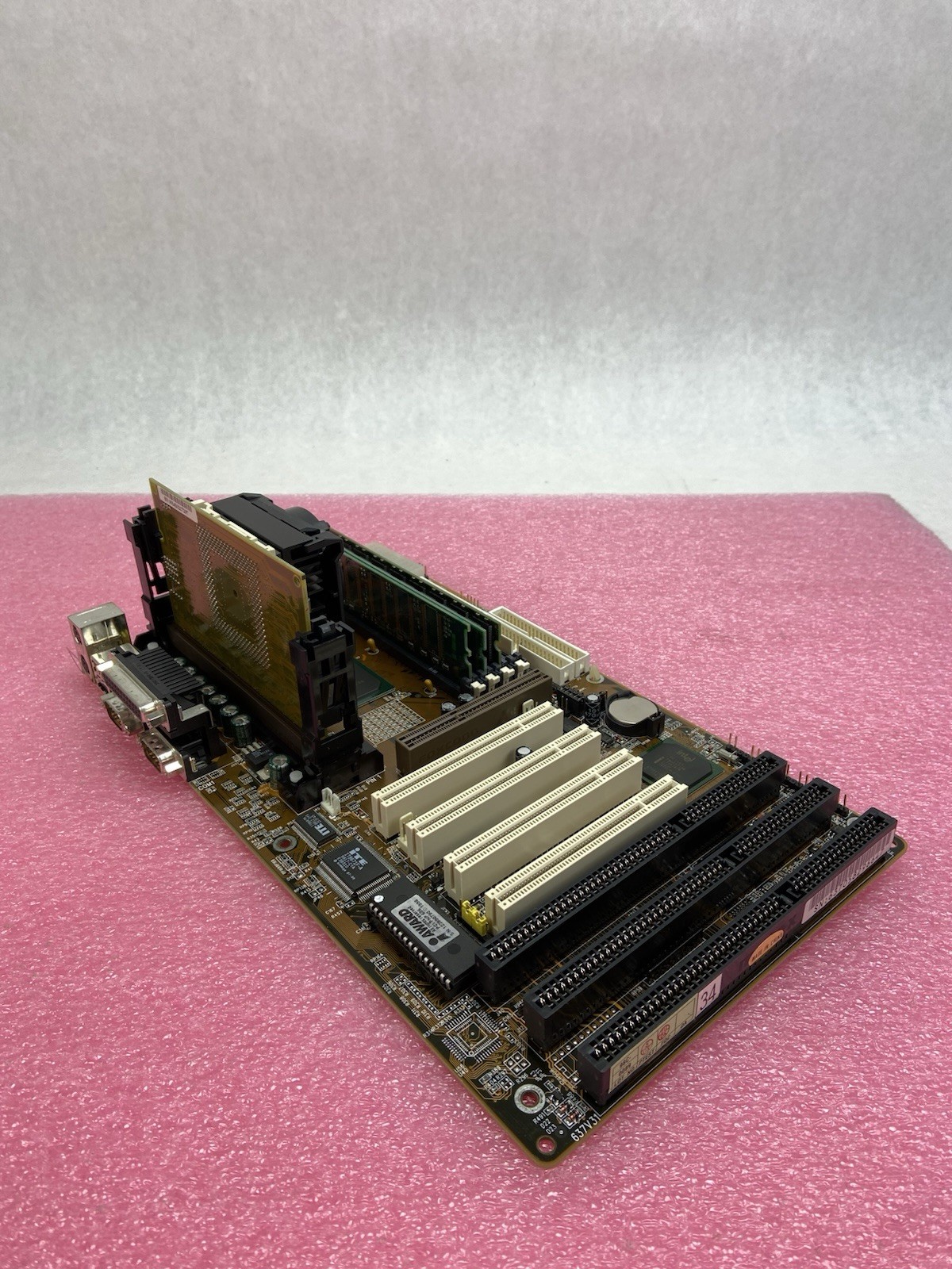 Shuttle HOT-637A Intel i440LX Motherboard Intel Pentium II 400MHz 160MB 3x ISA