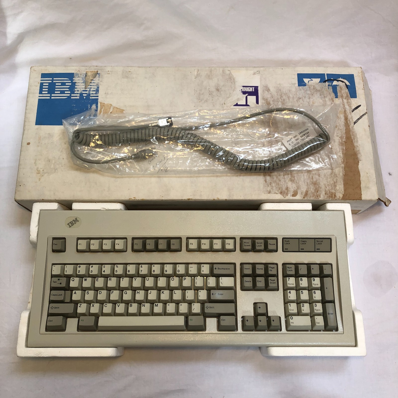 VINTAGE IBM KEYBOARD (1984) Model M Mechanical Clicky With Original Box NOS #2