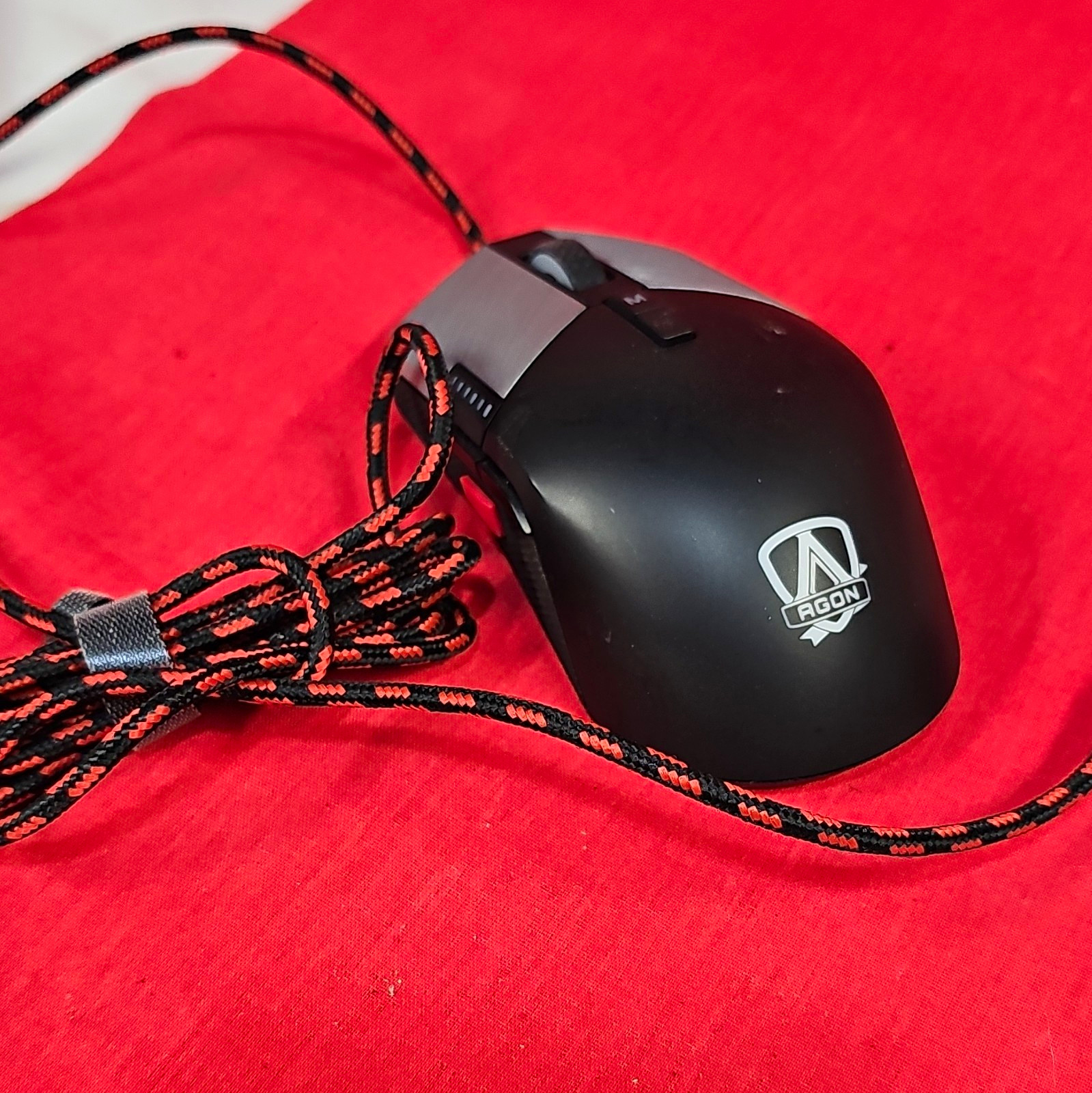 AOC AGM700 Wired USB Optical Gaming Mouse 16000 DPI 8-Button Black/Silver
