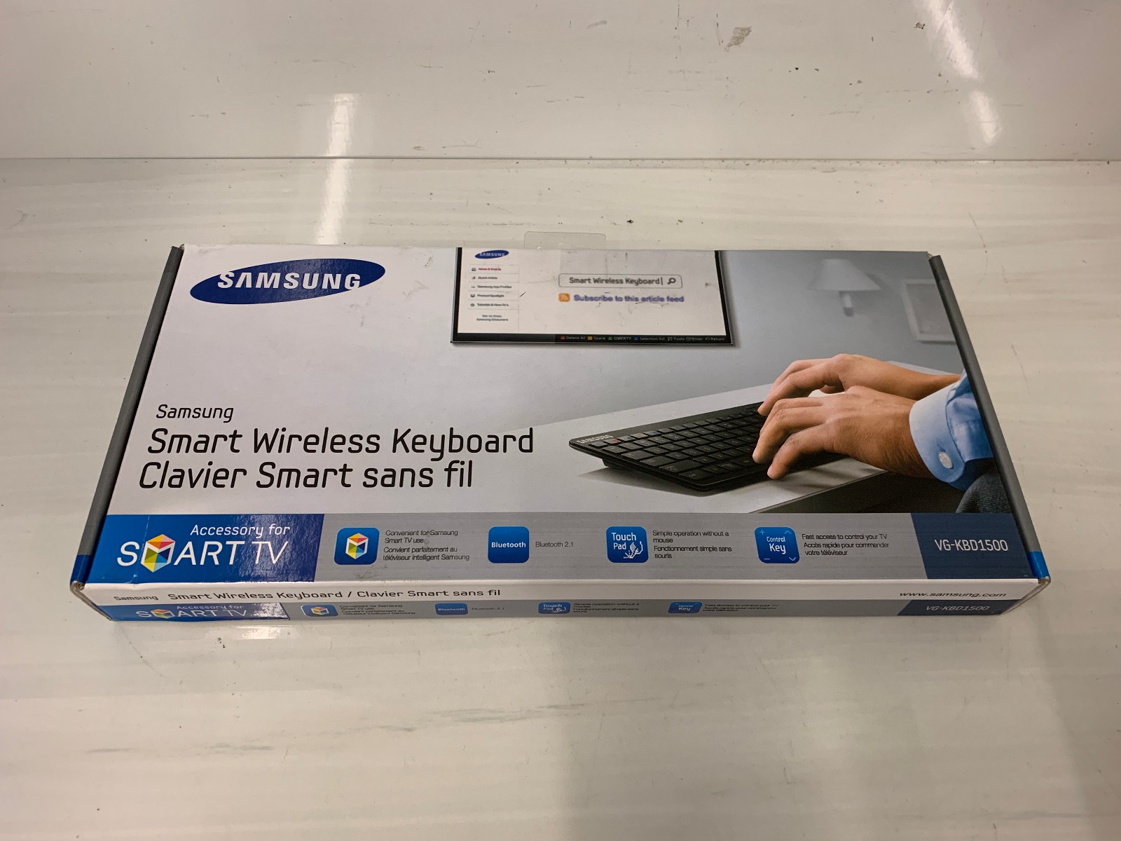 Samsung VG-KBD1500 Smart Wireless Keyboard Bluetooth Touchpad Smart TV