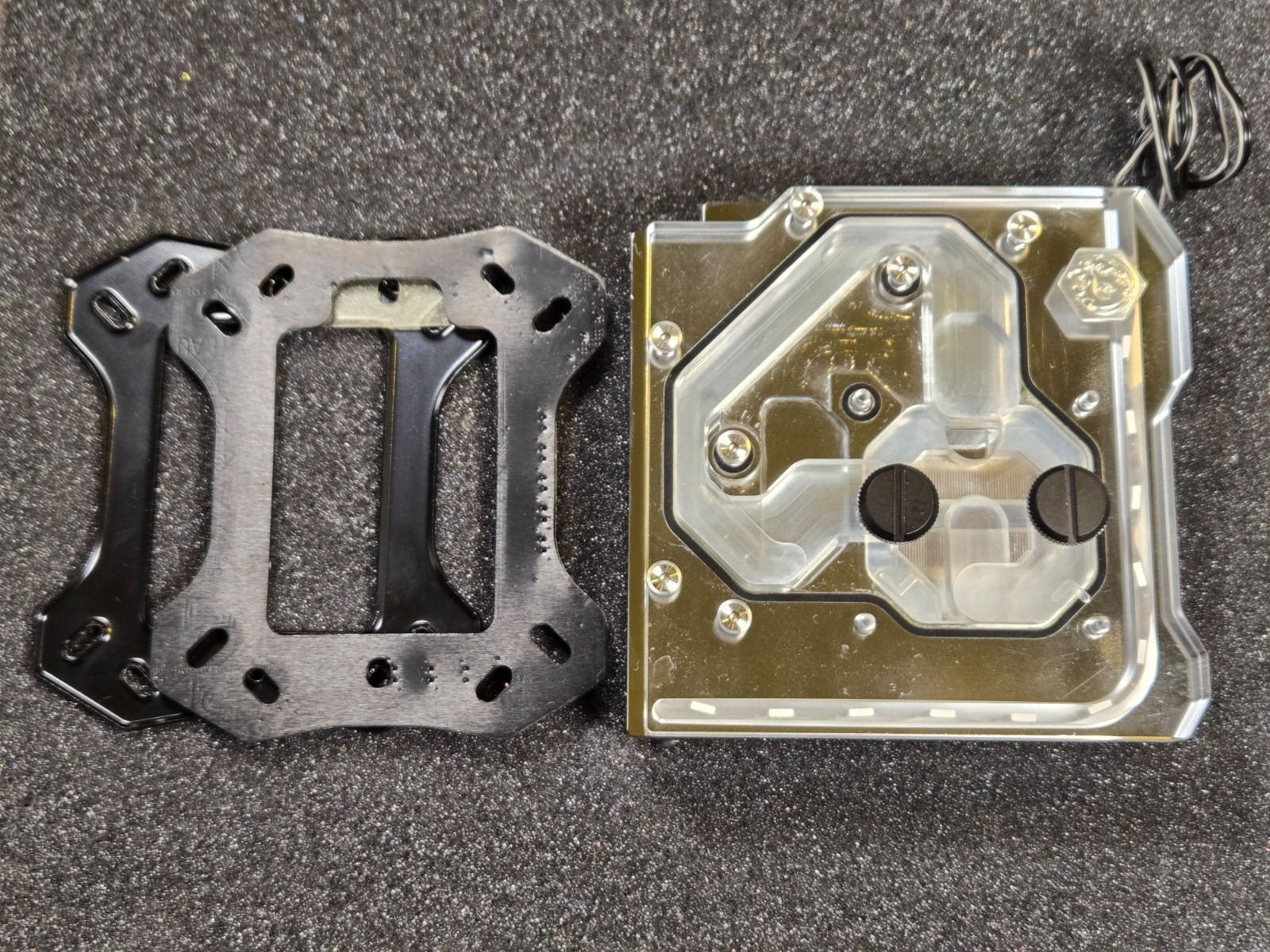 Bitspower Mono Block for Asus ROG Maximus XI Hero (Wi-Fi) + New Thermal Pads