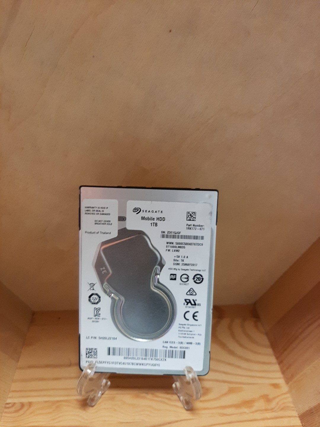 Seagate ST1000LM035 1RK172-071 2.5" SATA Hard Drive 1TB